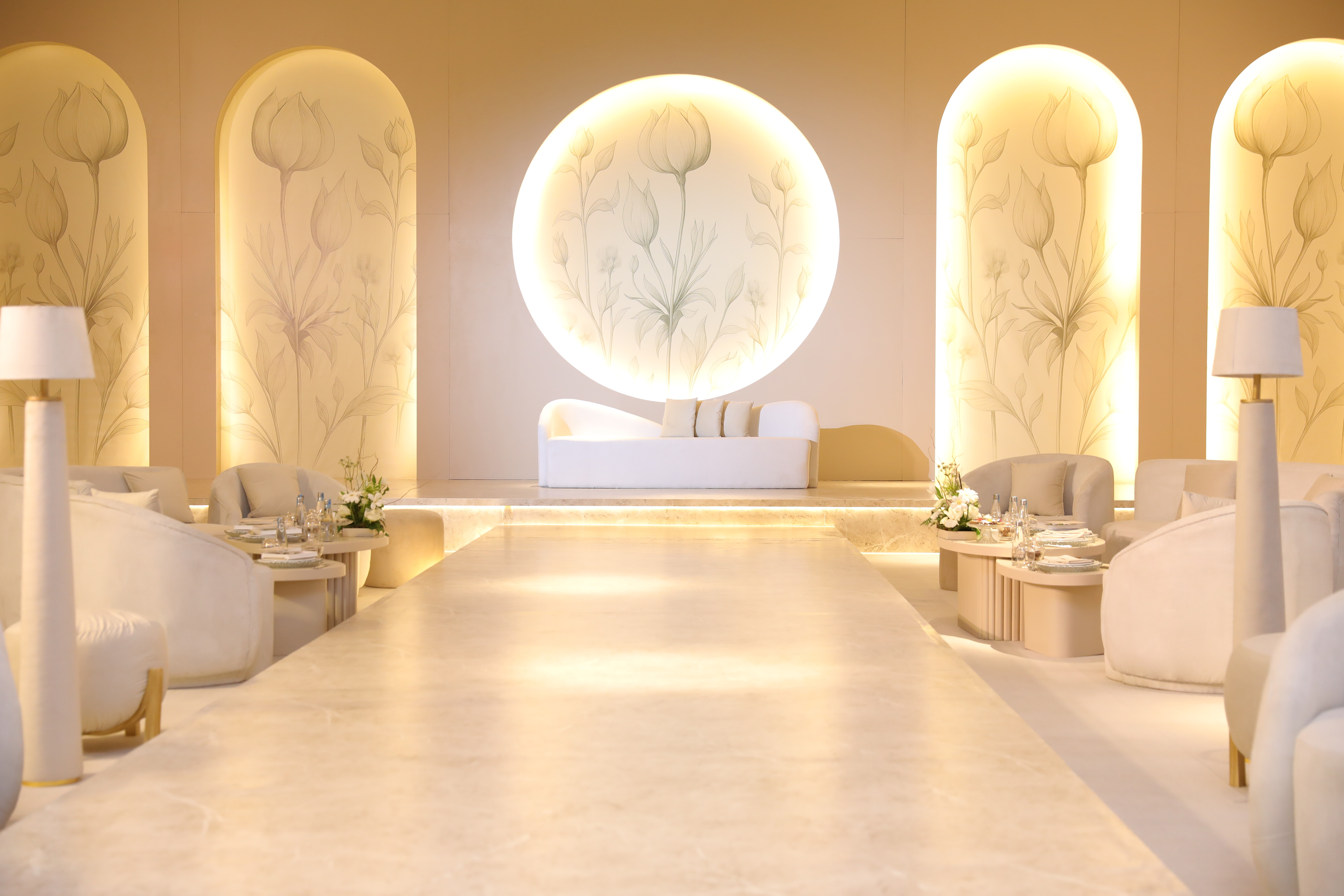 التنسيق يوم الفعالية فقط